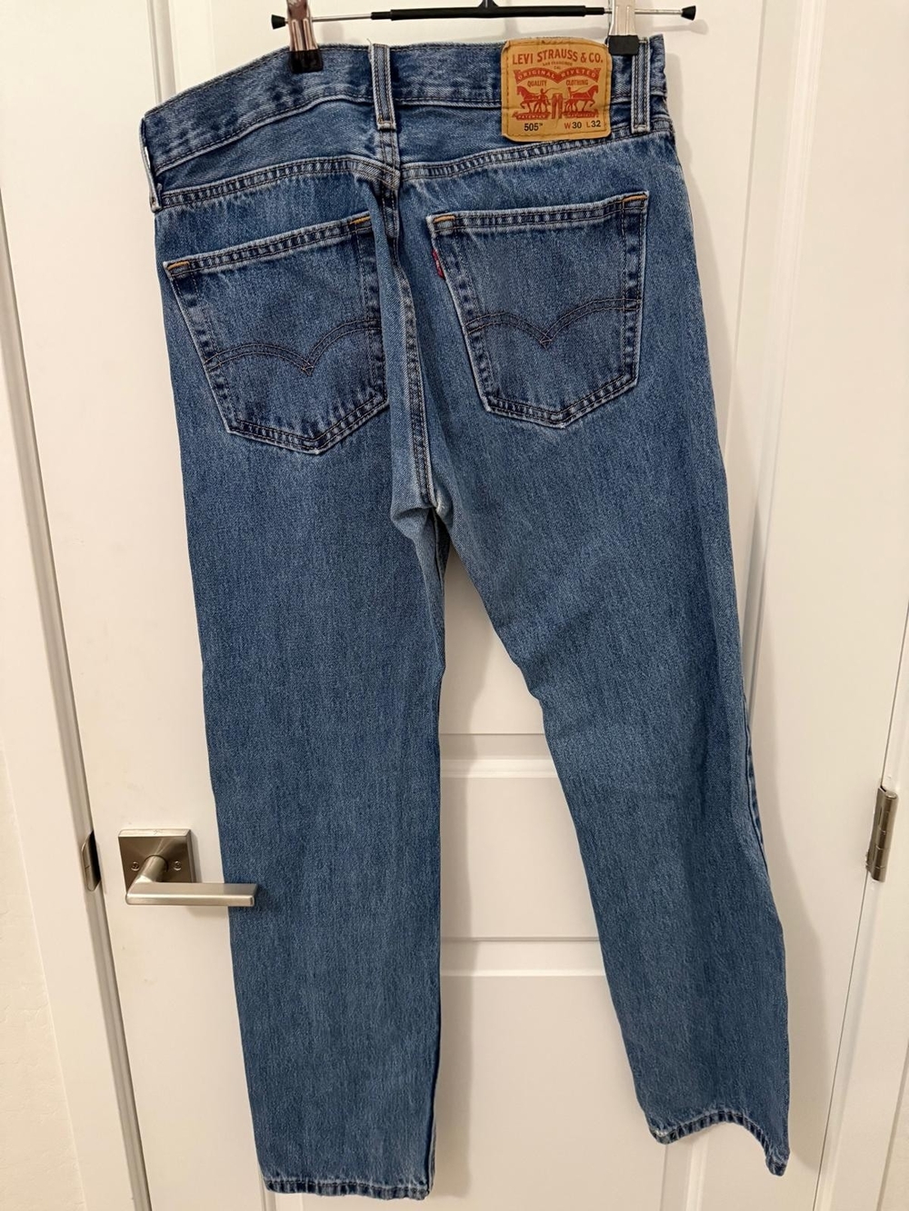 Levi's 505 Blue Straight-Leg Jeans with Signature Patch